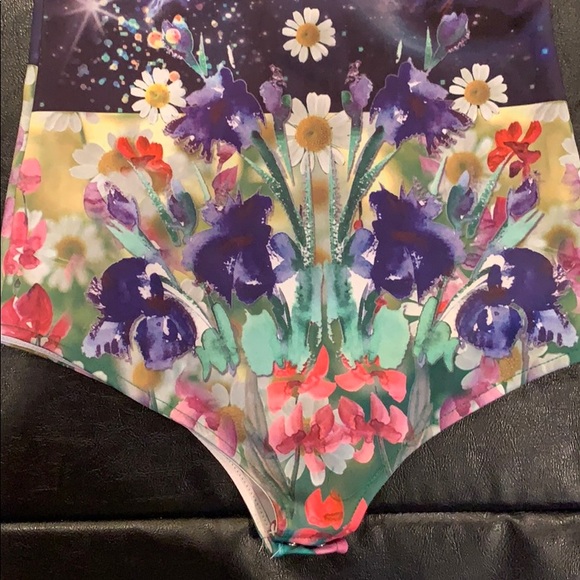 ModCloth celestial bodysuit - Picture 3 of 7